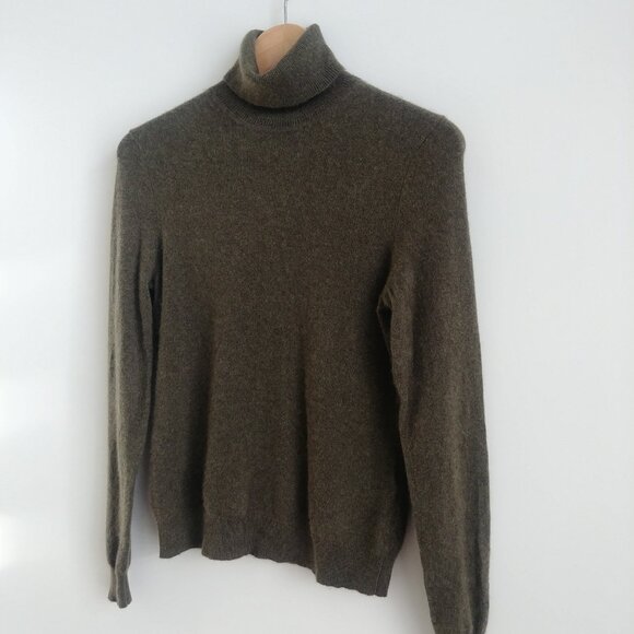 Lord + Taylor 100% cashmere green turtleneck sweater Medium Petite - Picture 4 of 15